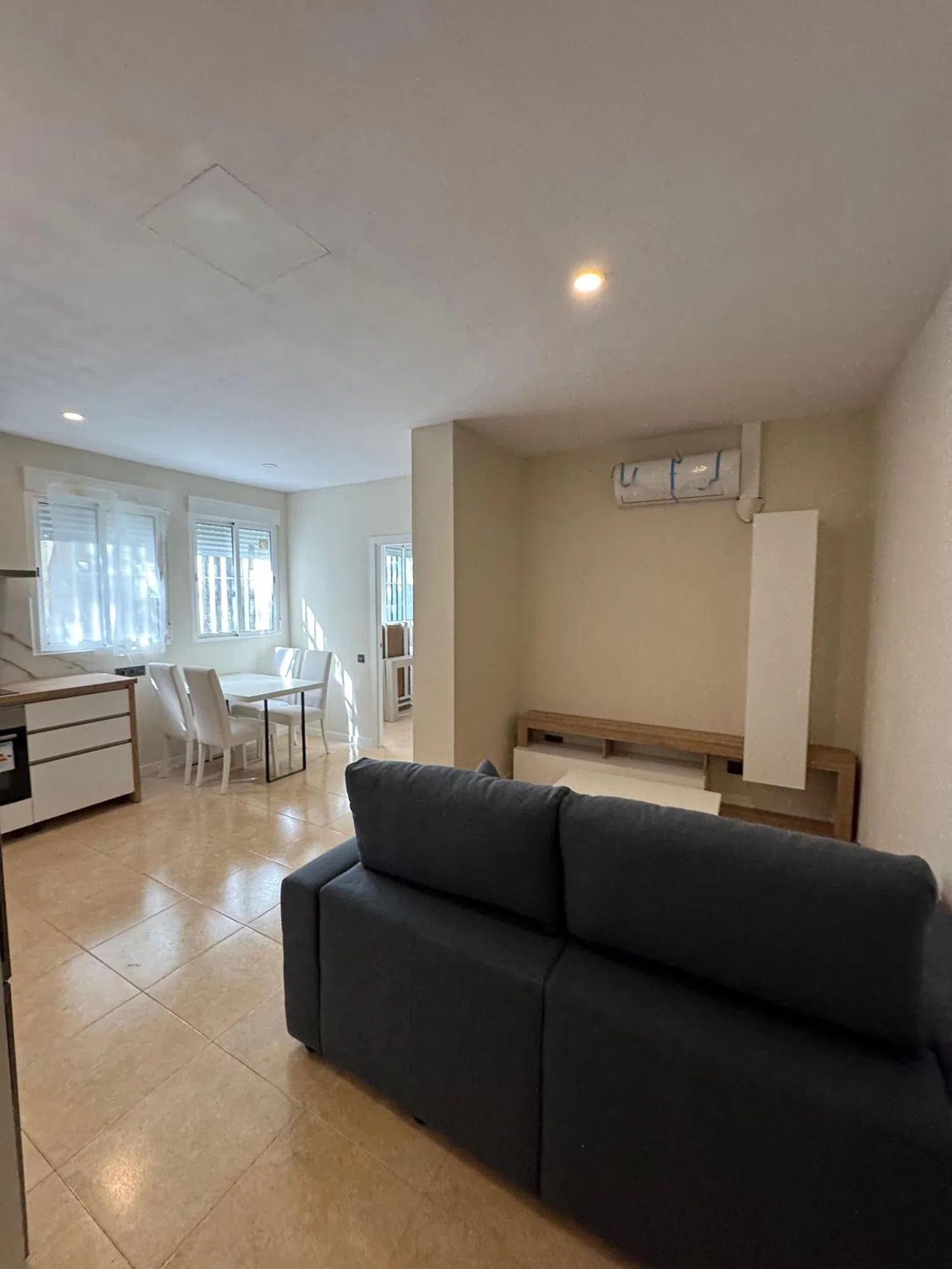 Estudio en calle de Finlàndia, 37 - Foto 4