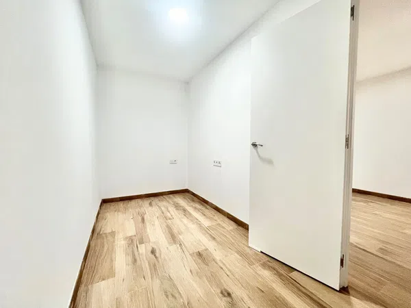 Piso en Calle del Doctor Nicasi Benlloch, El Calvari - Foto 10