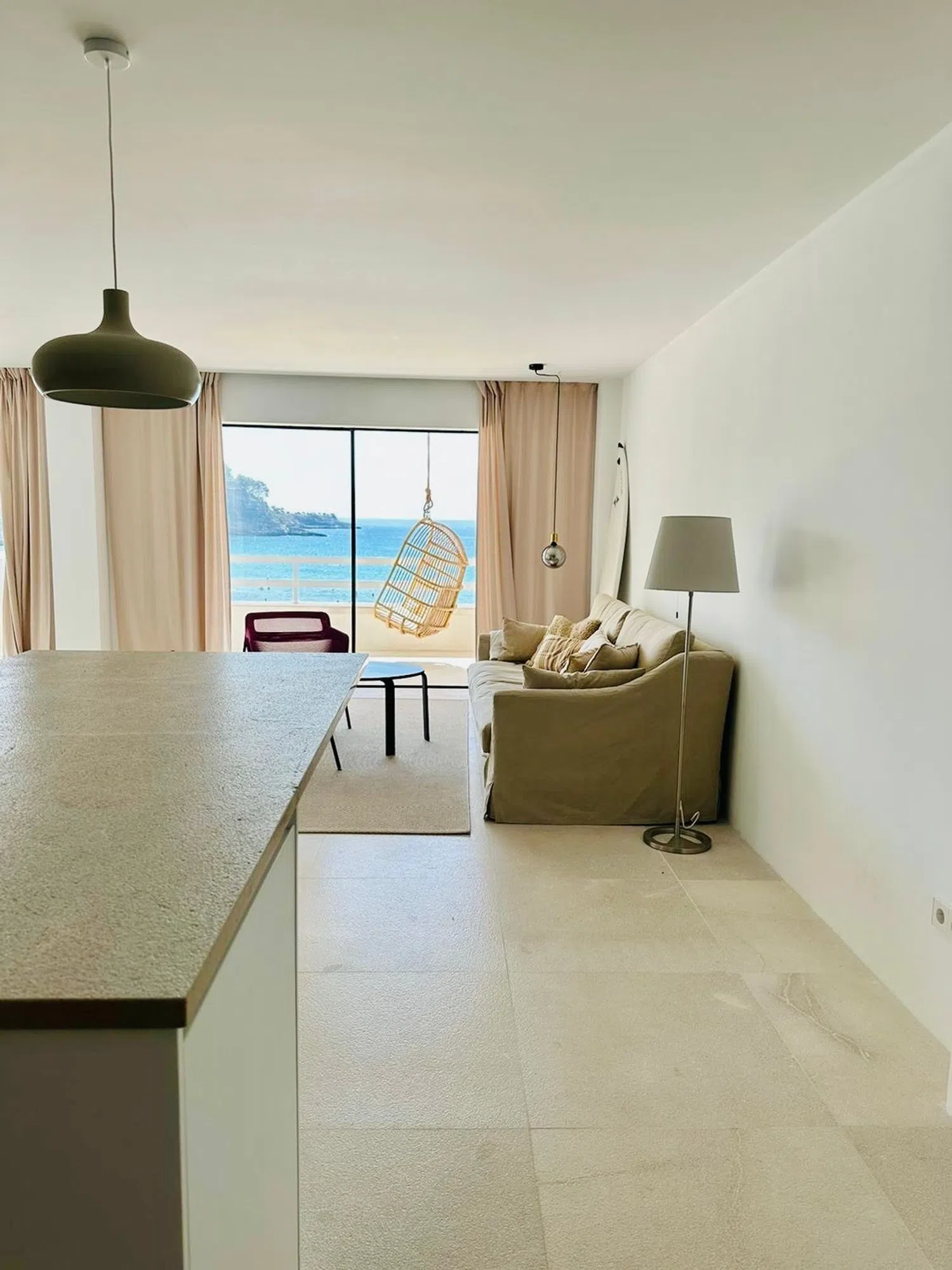 Piso en calle Guillem Díaz-Plaja, 5 - Foto 4