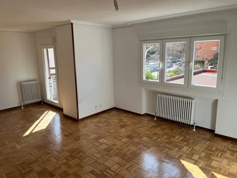 Piso en Sector Pintores, 33