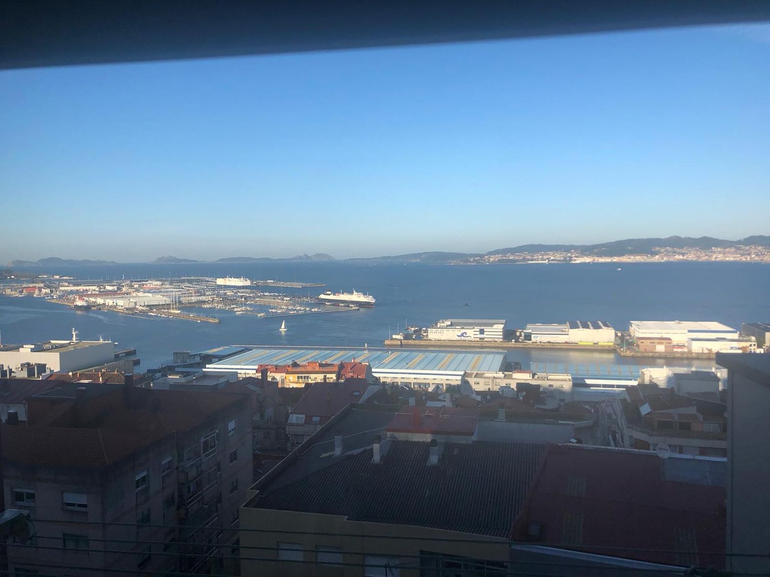 Piso en avenida das Camelias, 16