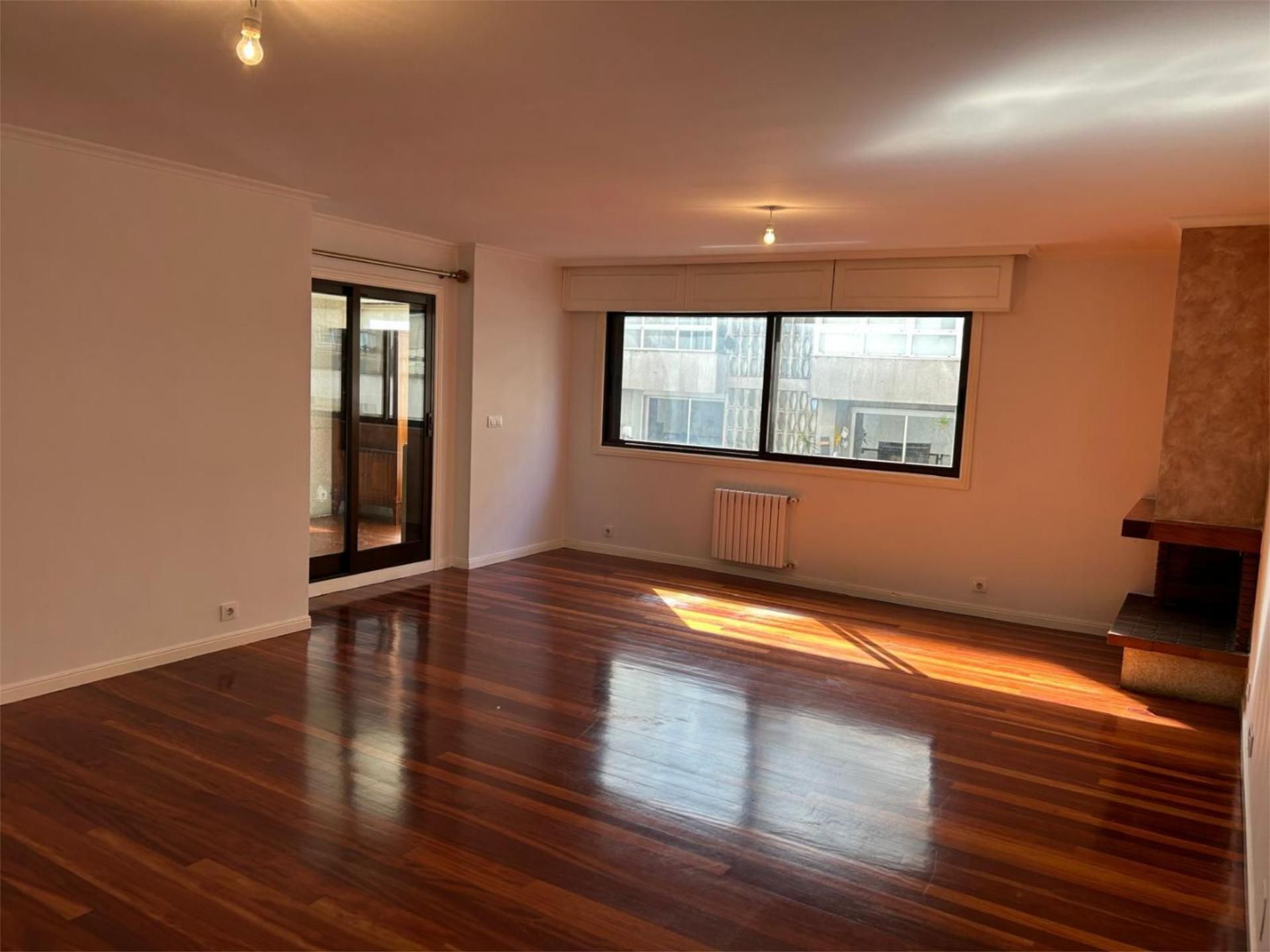 Piso en  Rúa de Bolivia 9 - Foto 1