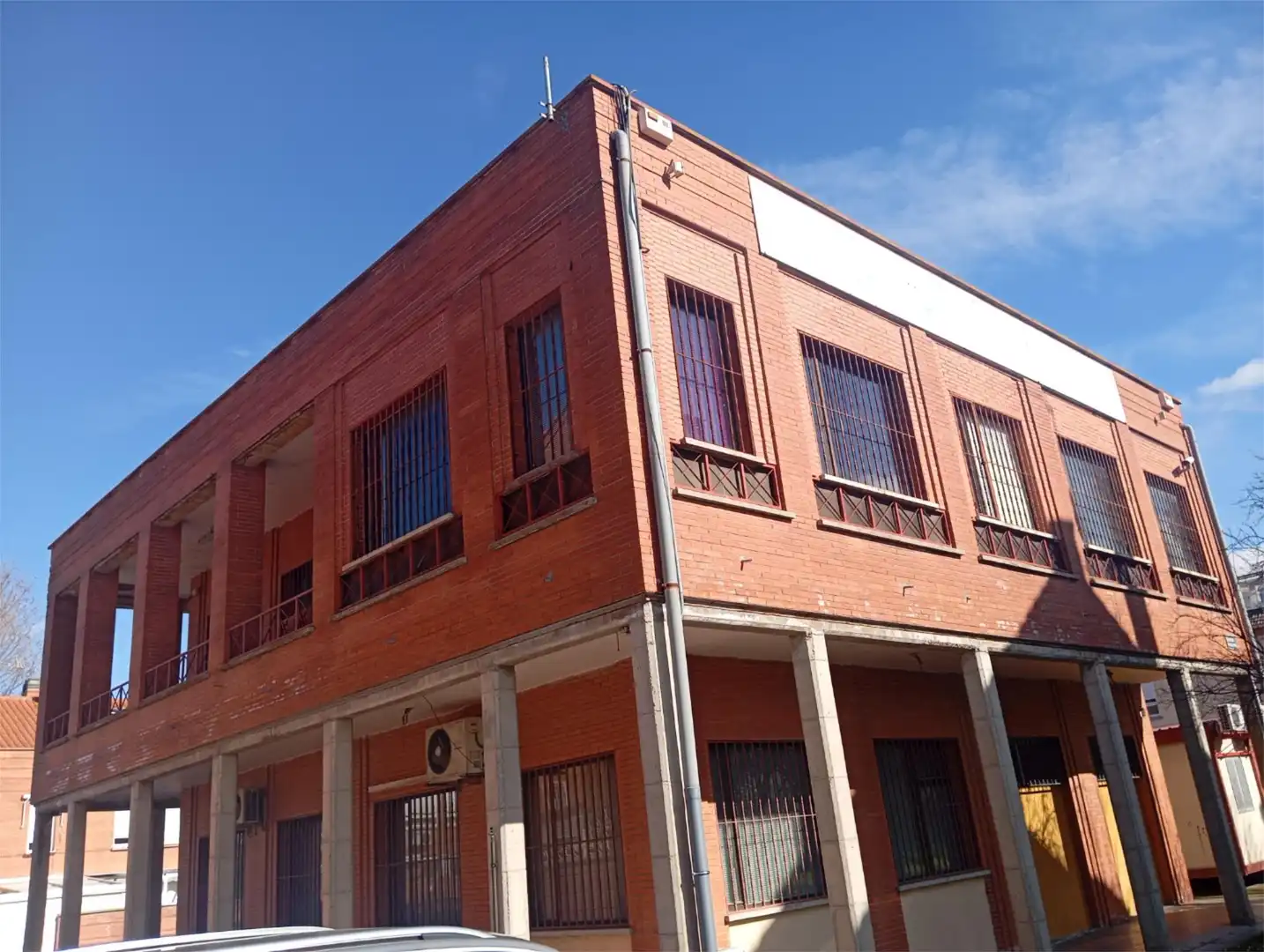 Local comercial en  Calle Valdelaguna 4 - Foto 2