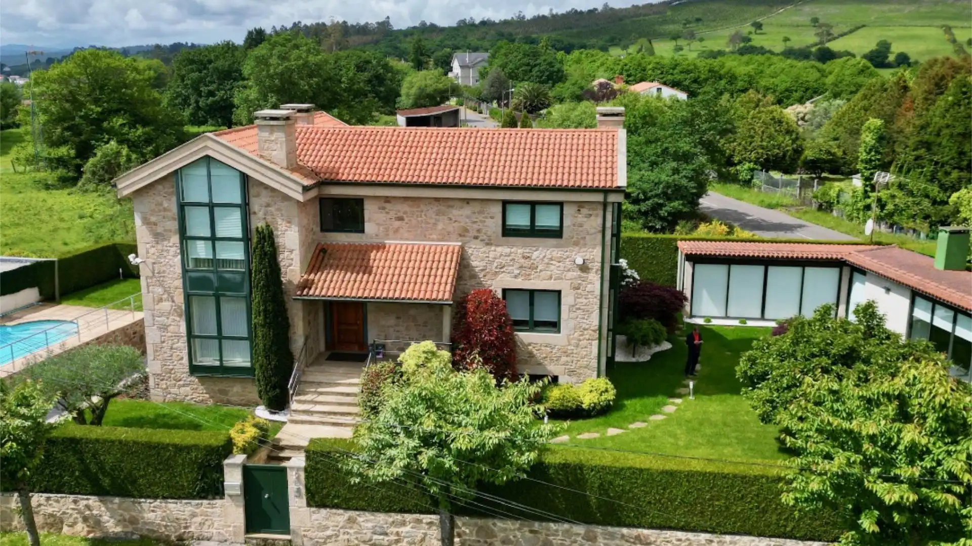 Chalet en Santiago de Compostela - Foto 1