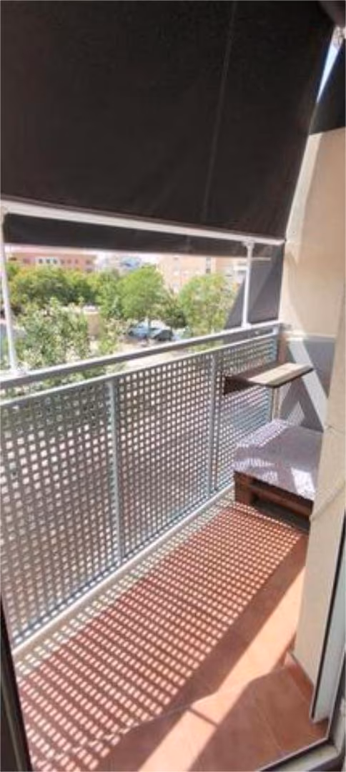 Piso en Ronda Sur - Foto 4