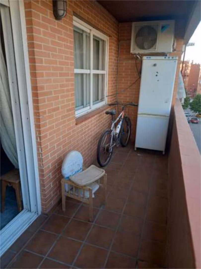 Piso en Las Rosas - Foto 9