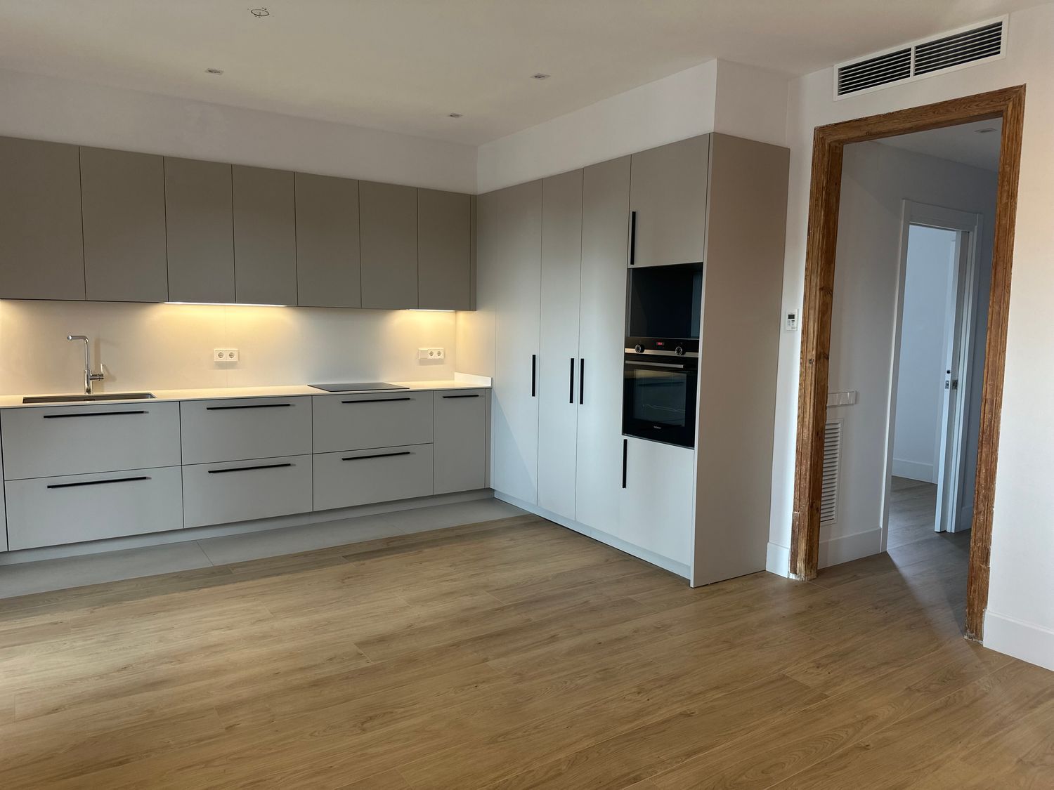 Piso en calle de Mallorca, 166 - Foto 1