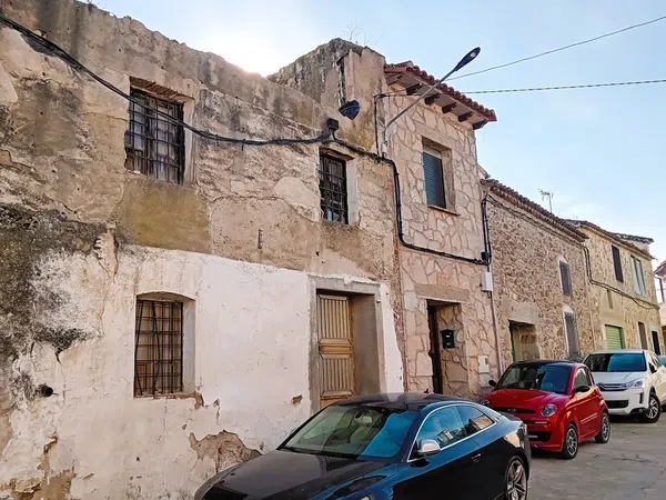 Chalet adosado en Calle de Santa Ana, 38 - Foto 1
