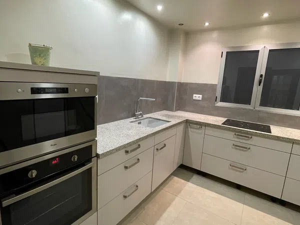 Piso en Avenida la Almadrava, 5 b - Foto 5