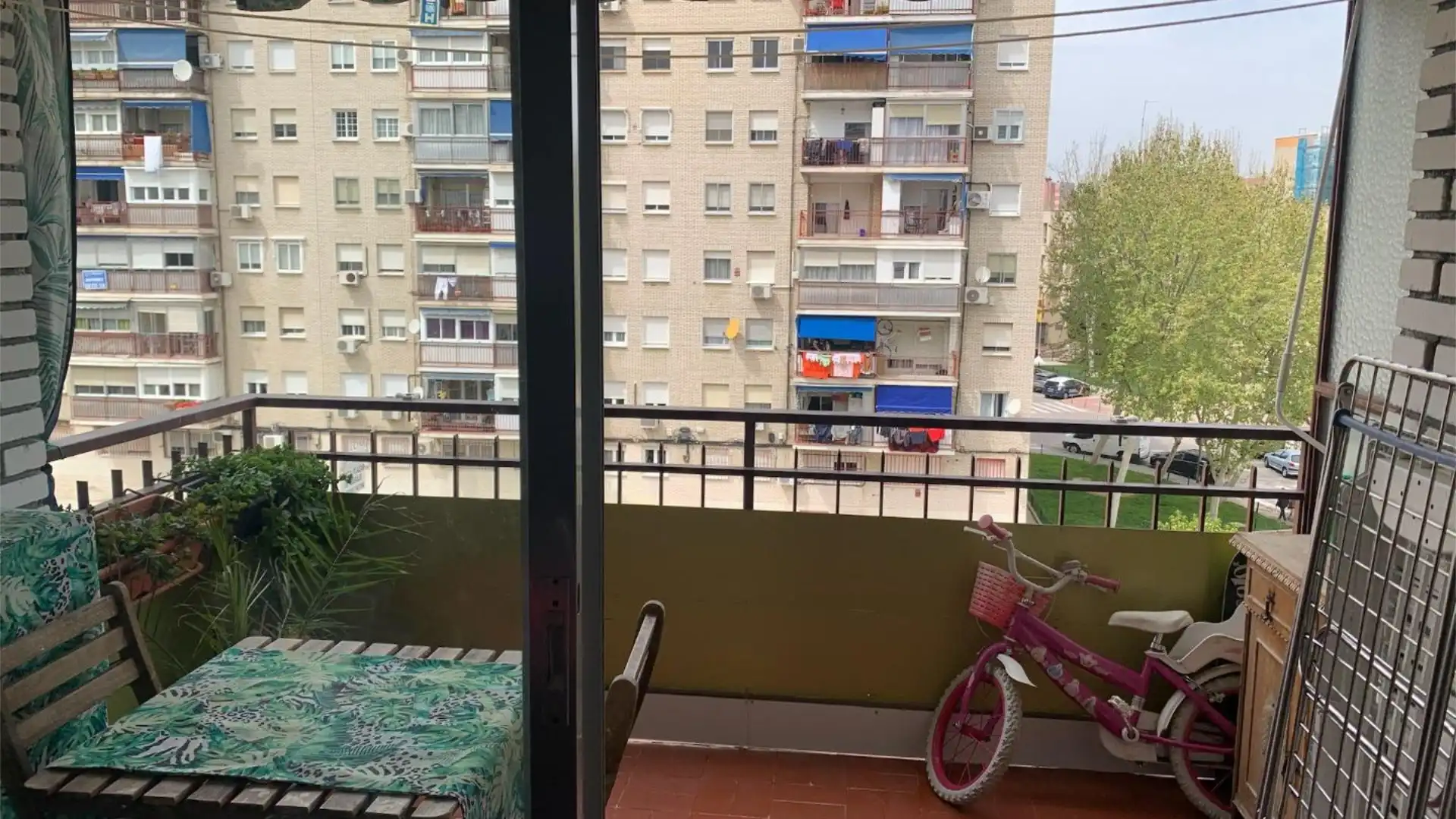 Piso en  Calle de Miguel de Unamuno 27 - Foto 2