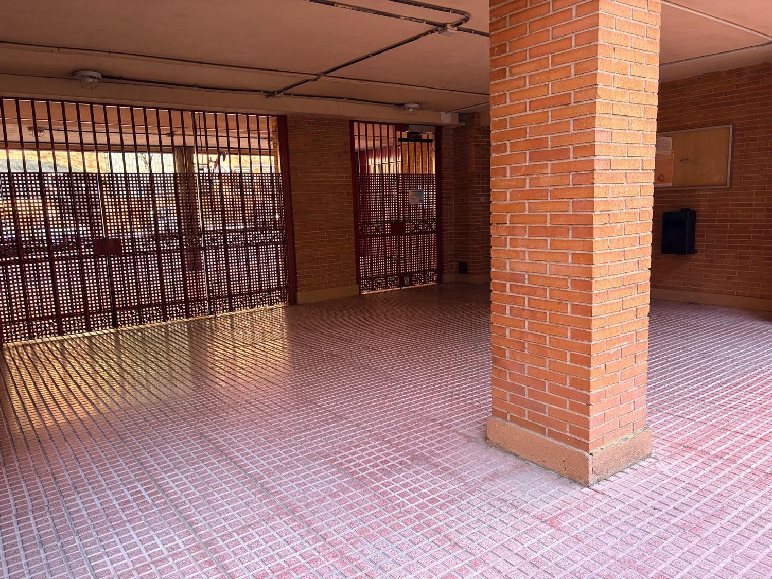 Piso en Barrio Palomeras Bajas - Foto 13