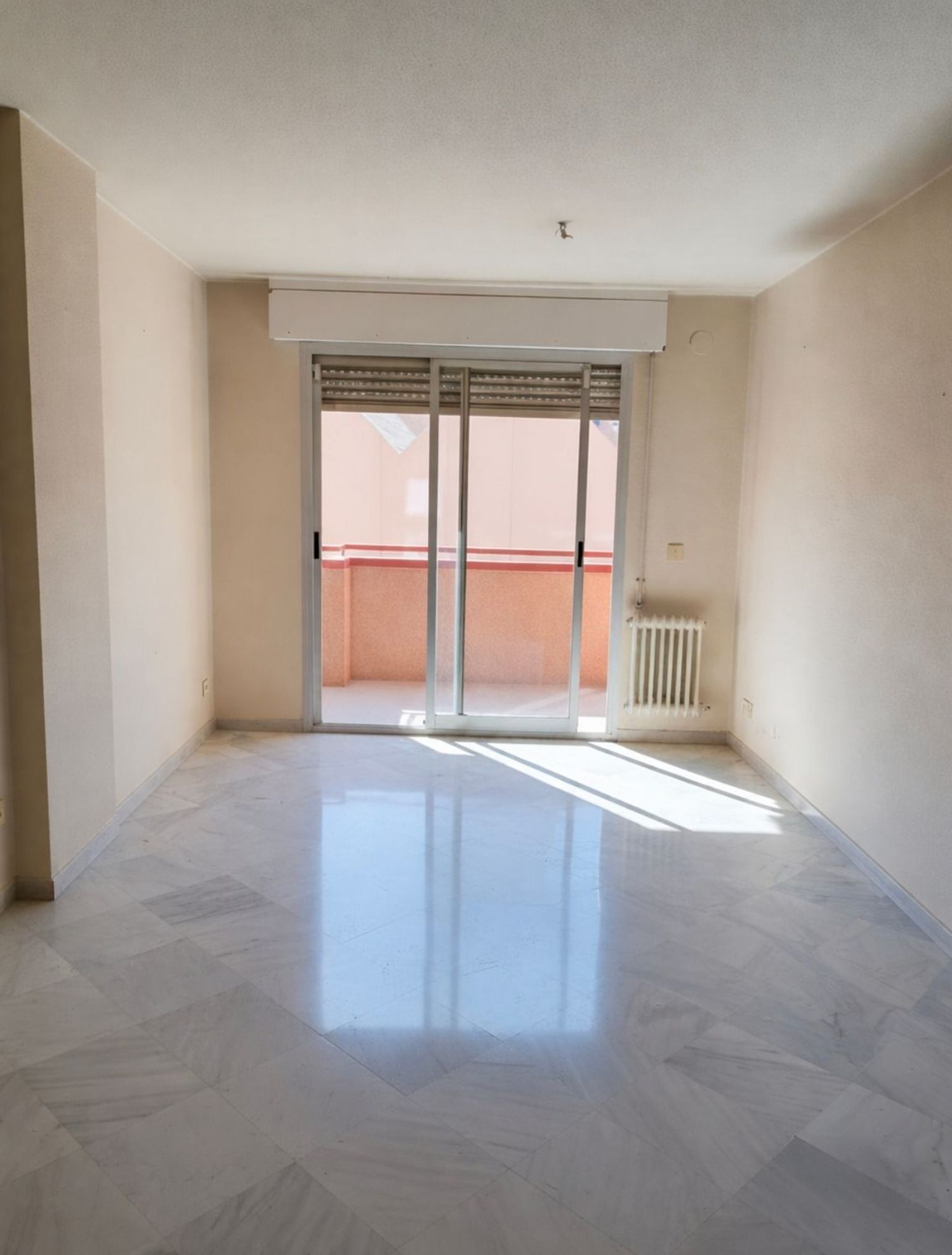 Piso en Plaza María Angustias Giménez, 1 - Foto 2