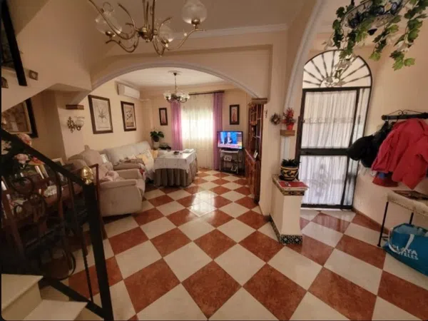 Casa o chalet independiente en Calle Coronil, 5 - Foto 1