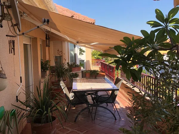 Piso en calle María la Judía, 12