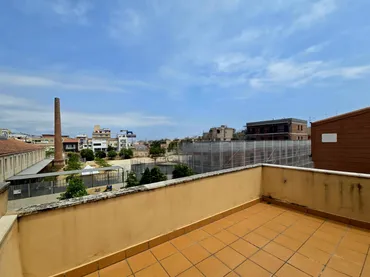 Casa adosada en  Carrer Gravina 32 - Foto 2