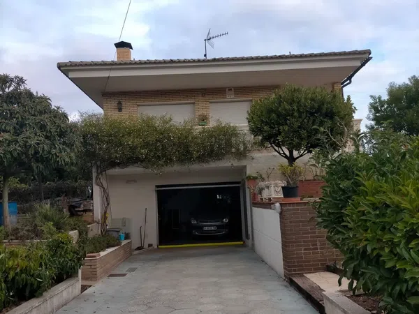 Casa o chalet independiente en Guillermo Baurel, 100 - Foto 1