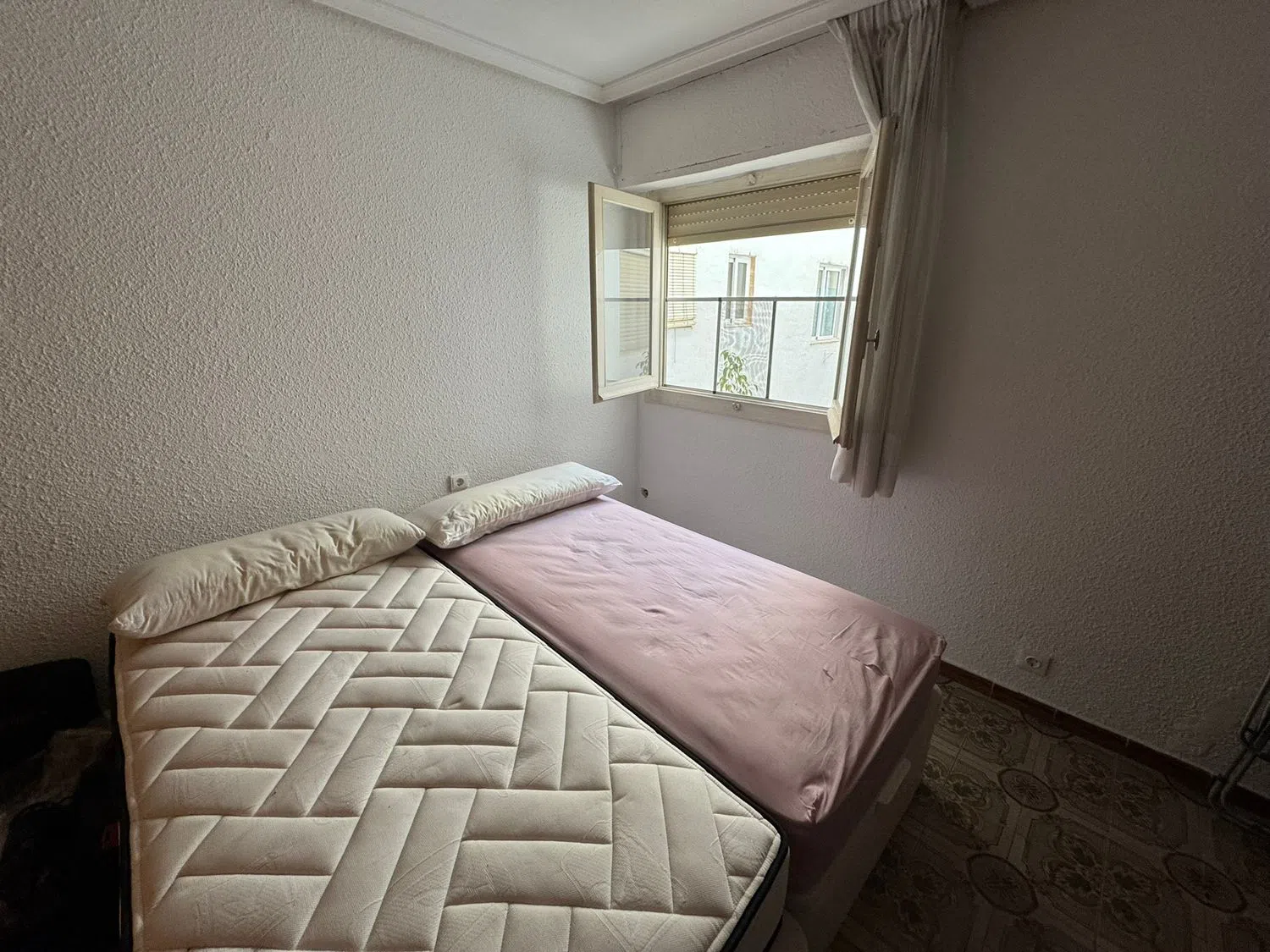 Piso en calle Ingeniero Sanchiz Pujalte, 19 - Foto 2