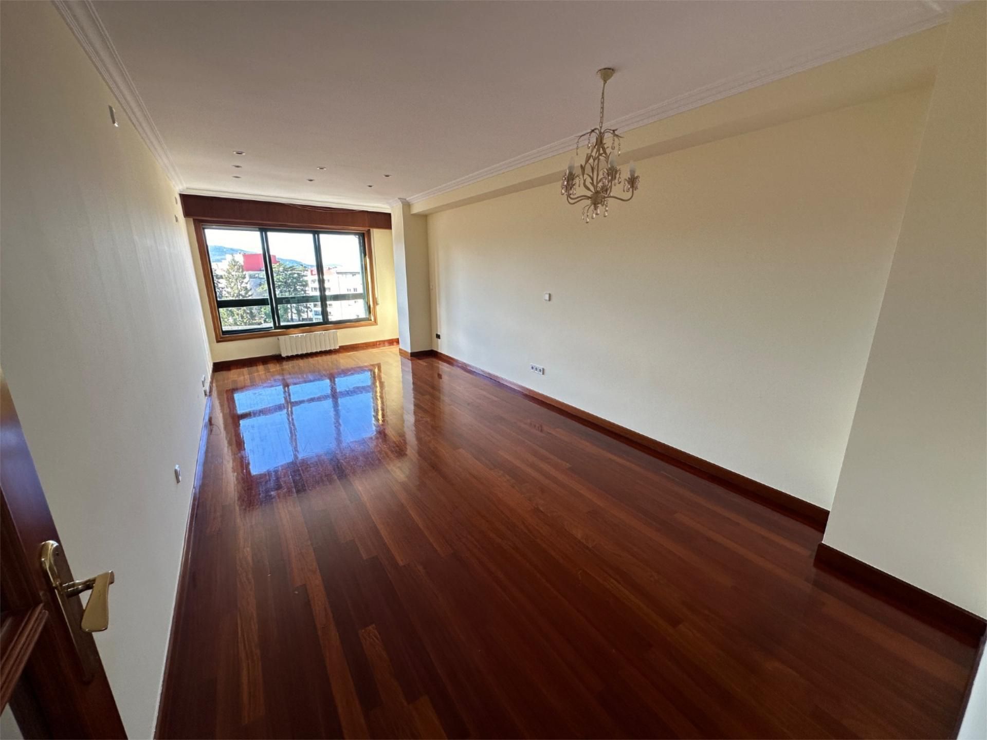 Piso en  Avenida da Hispanidade 82 - Foto 4