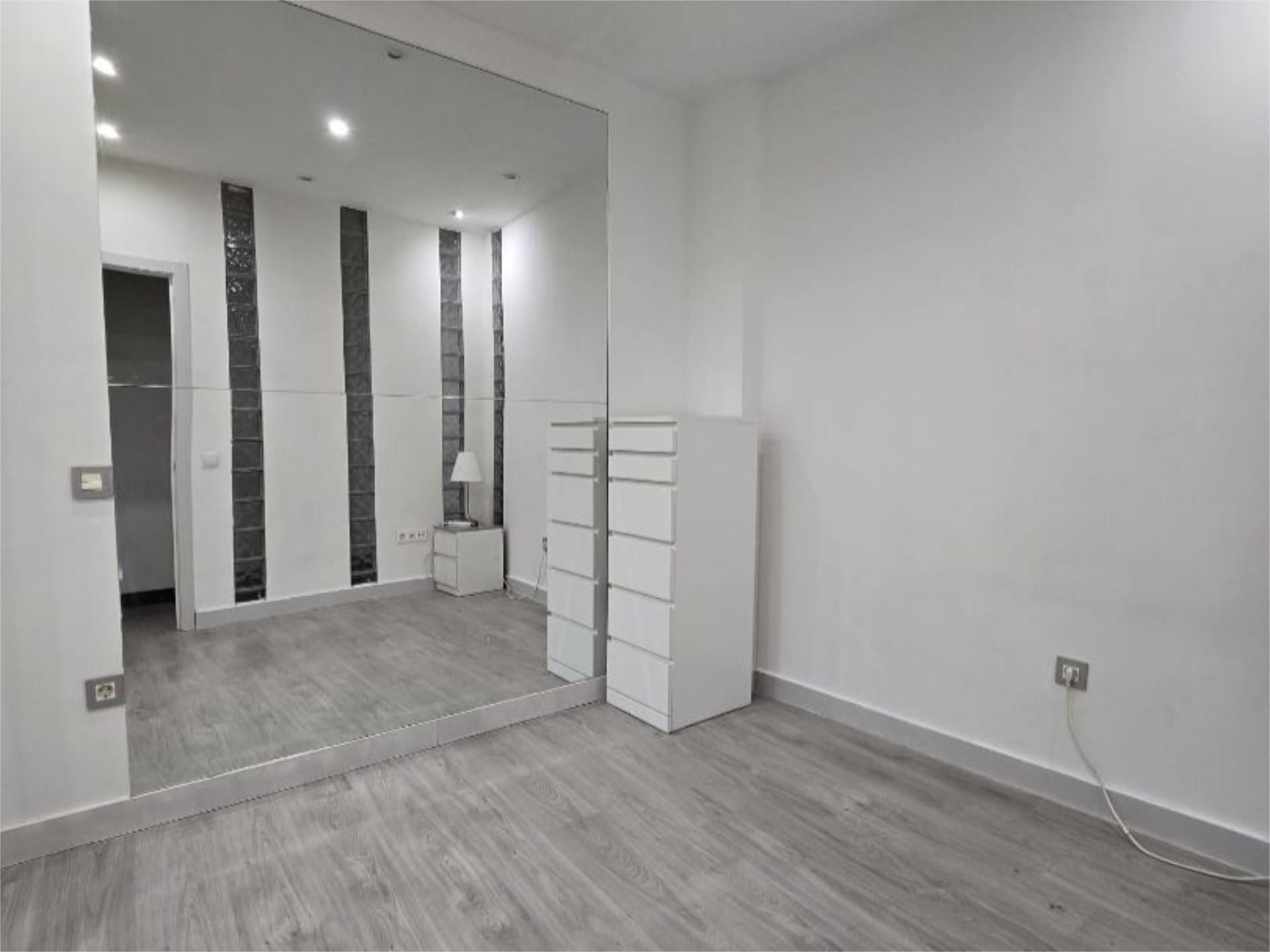 Piso en  Calle de José Ortega y Gasset 50 - Foto 8