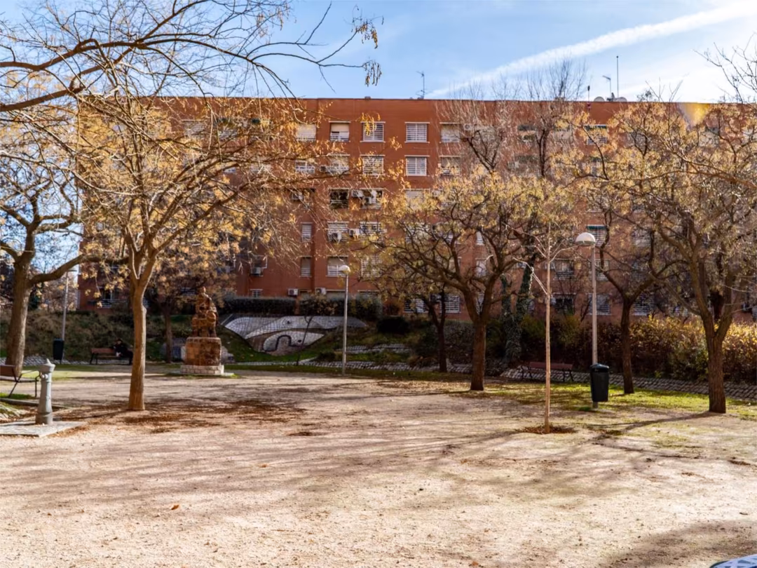 Piso en  Calle de Felipe de Diego 28 - Foto 19