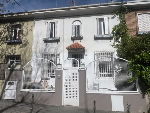 Chalet adosado en calle del Pilar de Zaragoza, 16