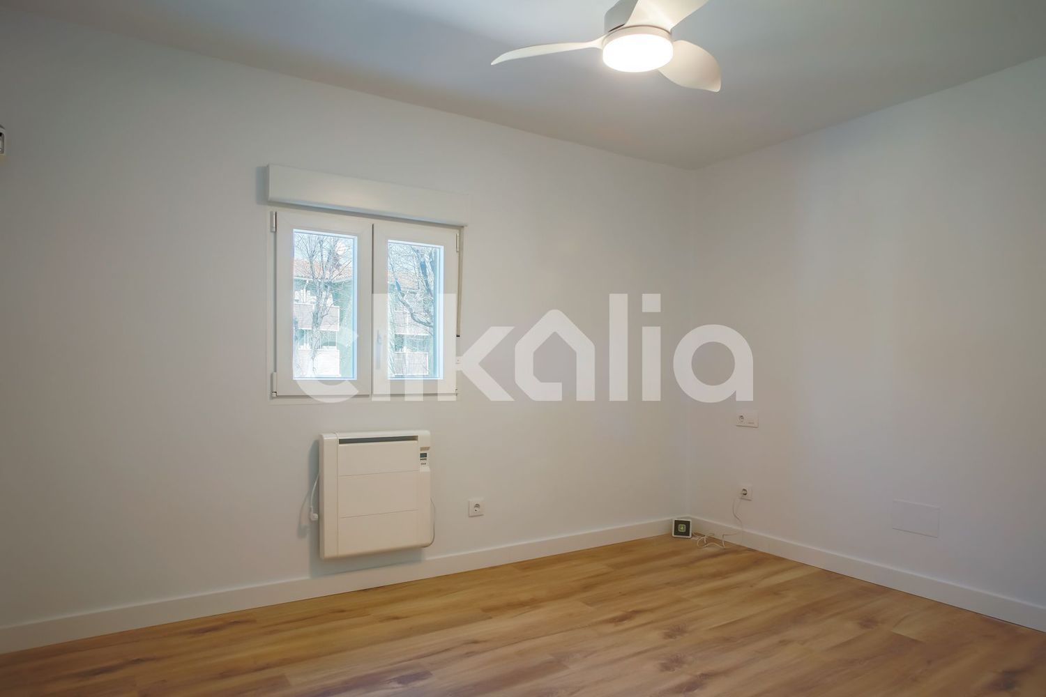 Piso en calle de Avefría - Foto 6