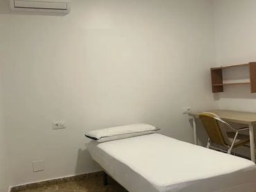 Chalet en  Calle Angel Ganivet 2 - Foto 4