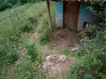 Chalet en Los Tornos, Laviana - Asturias - Foto 2