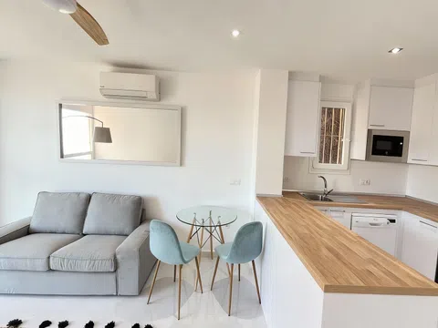 Piso en camino del Monte, 4