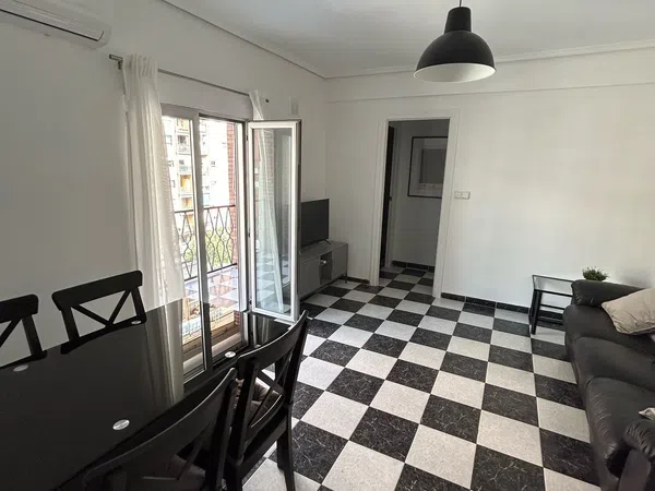 Piso en avenida del Doctor Waksman, 30