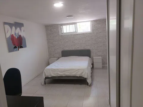 Estudio en calle Navarra, 102