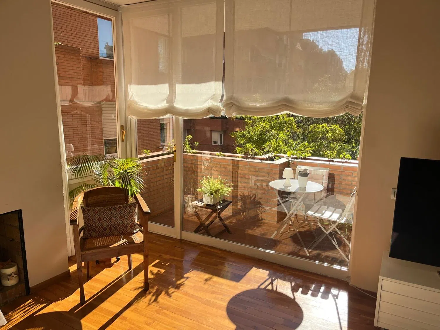 Piso en calle de Francesc Carbonell, 31 -33 - Foto 2