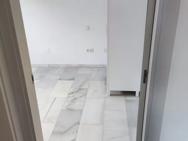 Piso en Calle Cuadrante, 14, Polígonos - Recinto Ferial - Foto 7