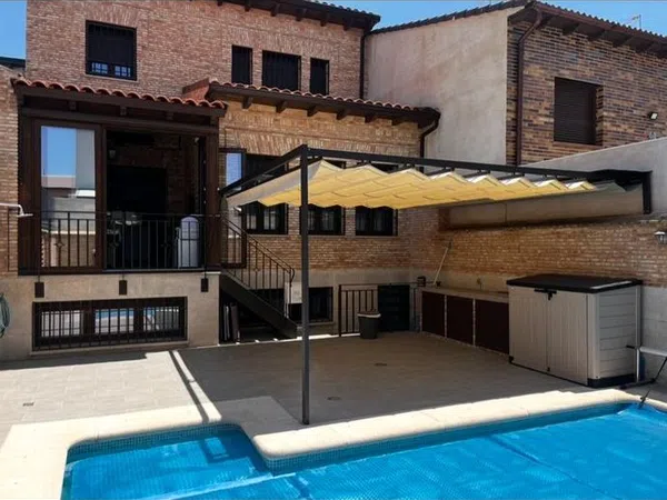 Casa o chalet independiente en Calle de Vivar, 8, Covadonga - Los Manzanos, Covadonga - Los Manzanos - Foto 1