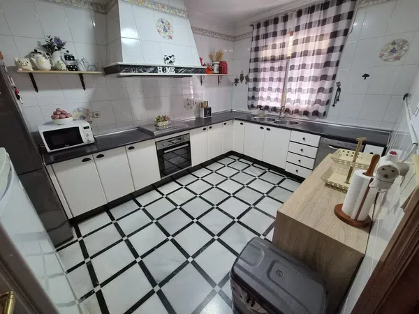 Casa o chalet independiente en Calle Rubiños, 67, El Pino-Bajo de Guía, El Pino-Bajo de Guía - Foto 3