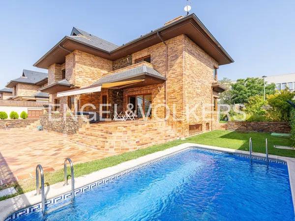 Casa o chalet independiente en Somosaguas, Somosaguas - Foto 1
