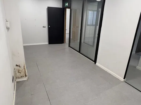 Local en calle Barcelona, 1 - Foto 3