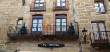 Apartamento en  Calle Julián Sánchez 8 - Foto 1