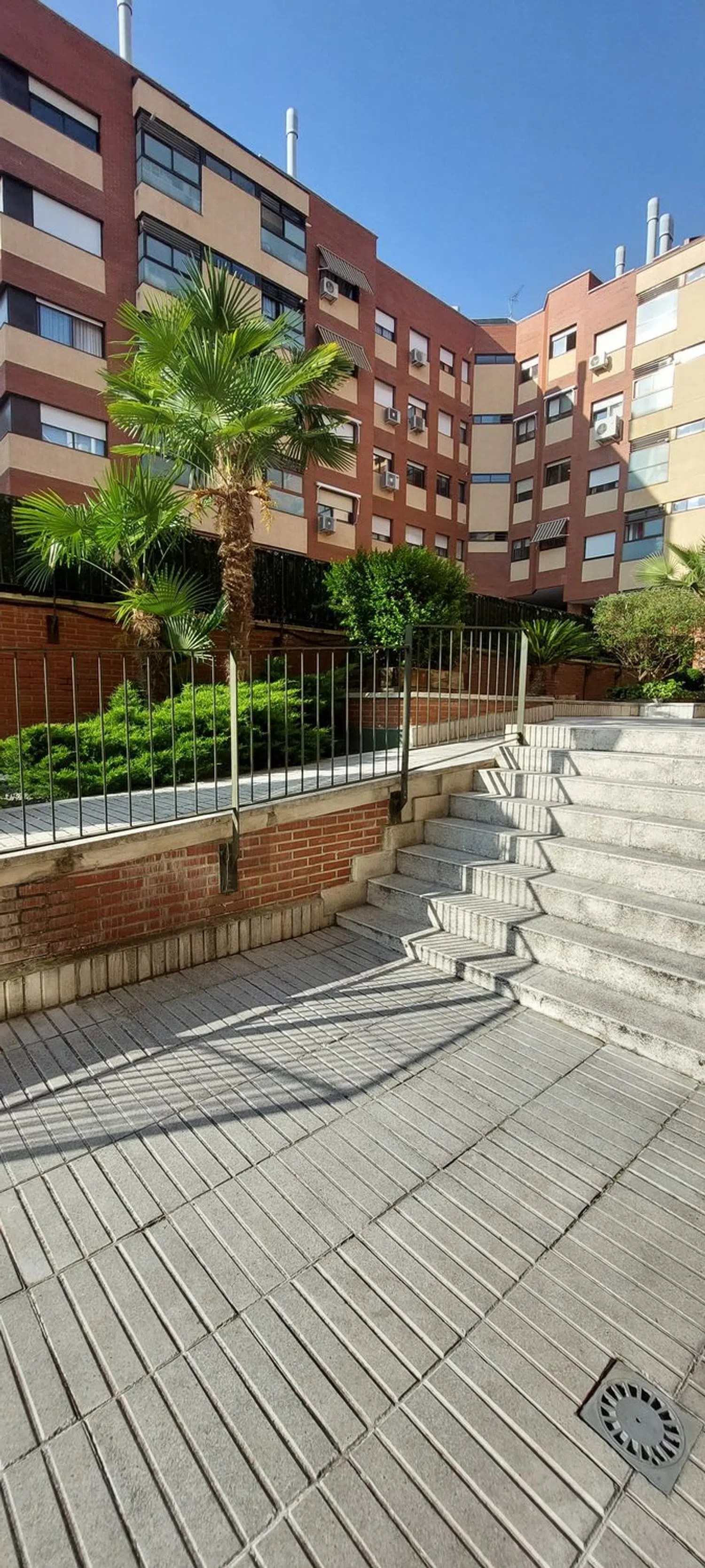 Piso en calle de la Bahía de Algeciras, 1 - Foto 1