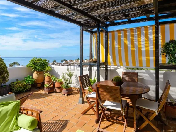 Piso en Urb. Bahia De Estepona, 340 n - Foto 3