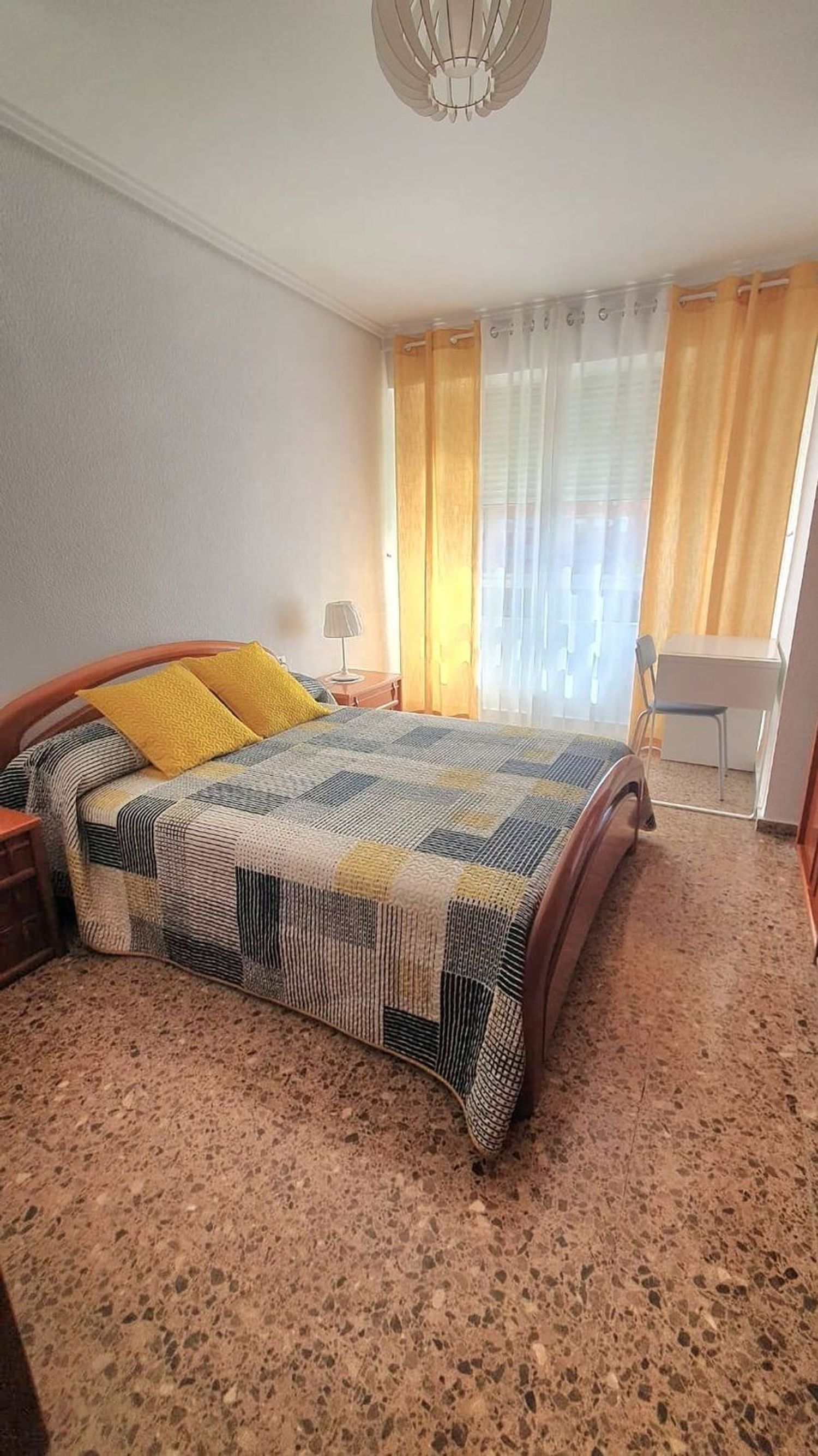 Piso en calle de José Aguilar, 51 - Foto 2