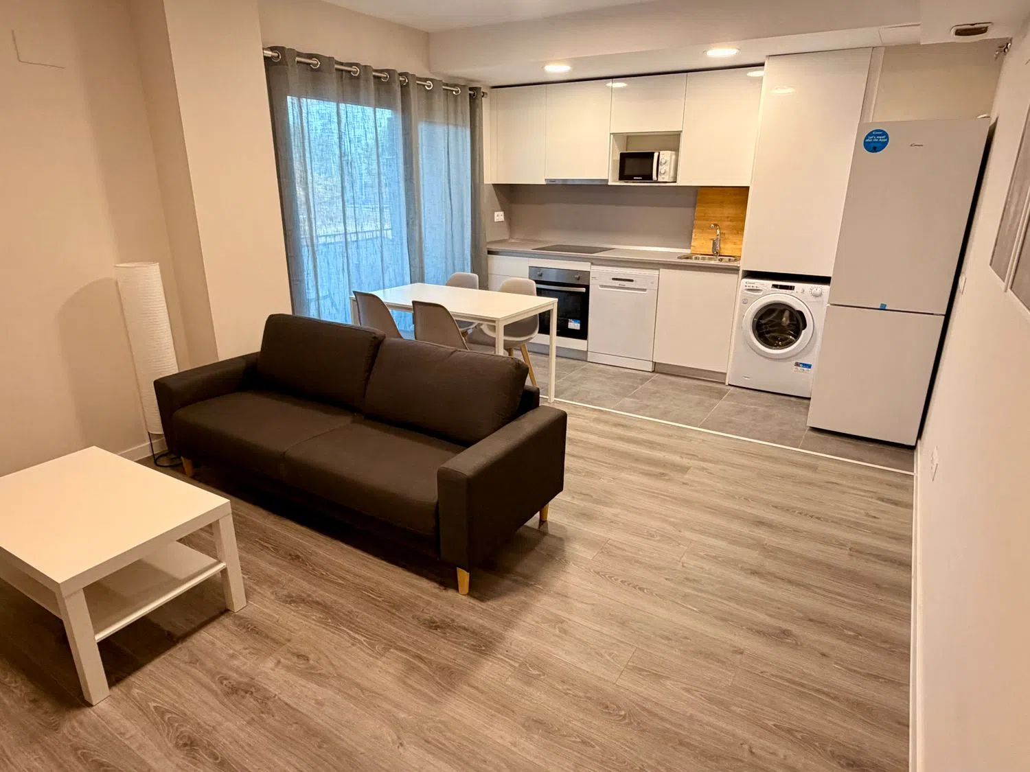 Piso en Barrio Emilio Lemos - Foto 1