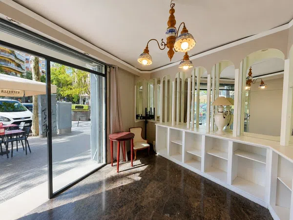 Local en Calle del Comte d'Urgell, Sant Antoni - Foto 1
