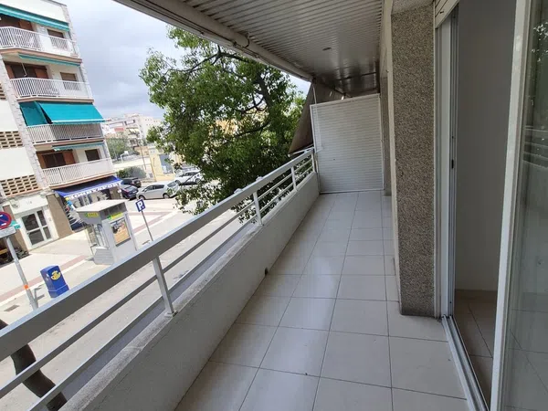 Piso en Avenida de Francesc Macià, 129, Sant Joan - L'Aiguacuit, Sant Joan - L'Aiguacuit - Foto 2