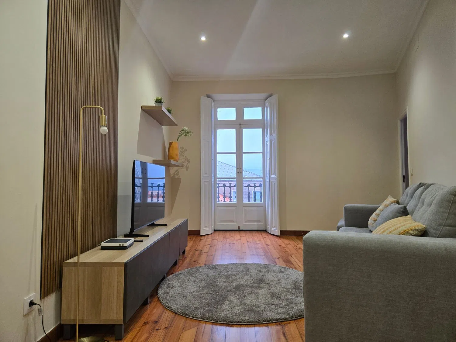 Piso en calle Abeleira Menéndez, 1 - Foto 2