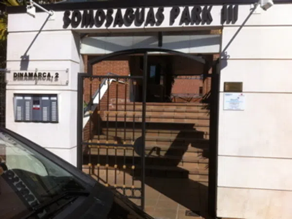 Piso en Calle Dinamarca, 2, Zona Avenida Europa - Foto 1