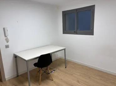 Local comercial en  Calle Antoni Cusidó - Foto 2
