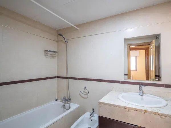 Piso en avenida de la Ilustración, 95 - Foto 17