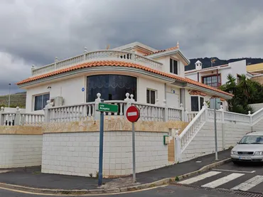 Chalet en  Calle Acaymo 1 - Foto 3