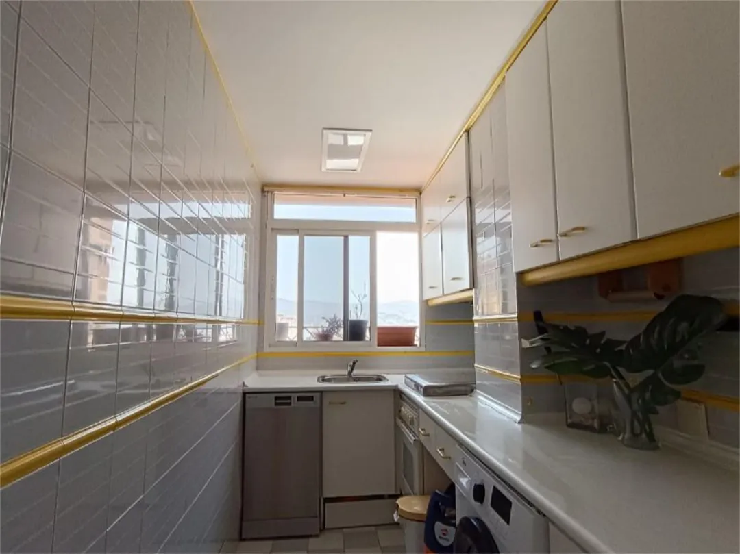 Piso en  Calle Princesa 42 - Foto 8